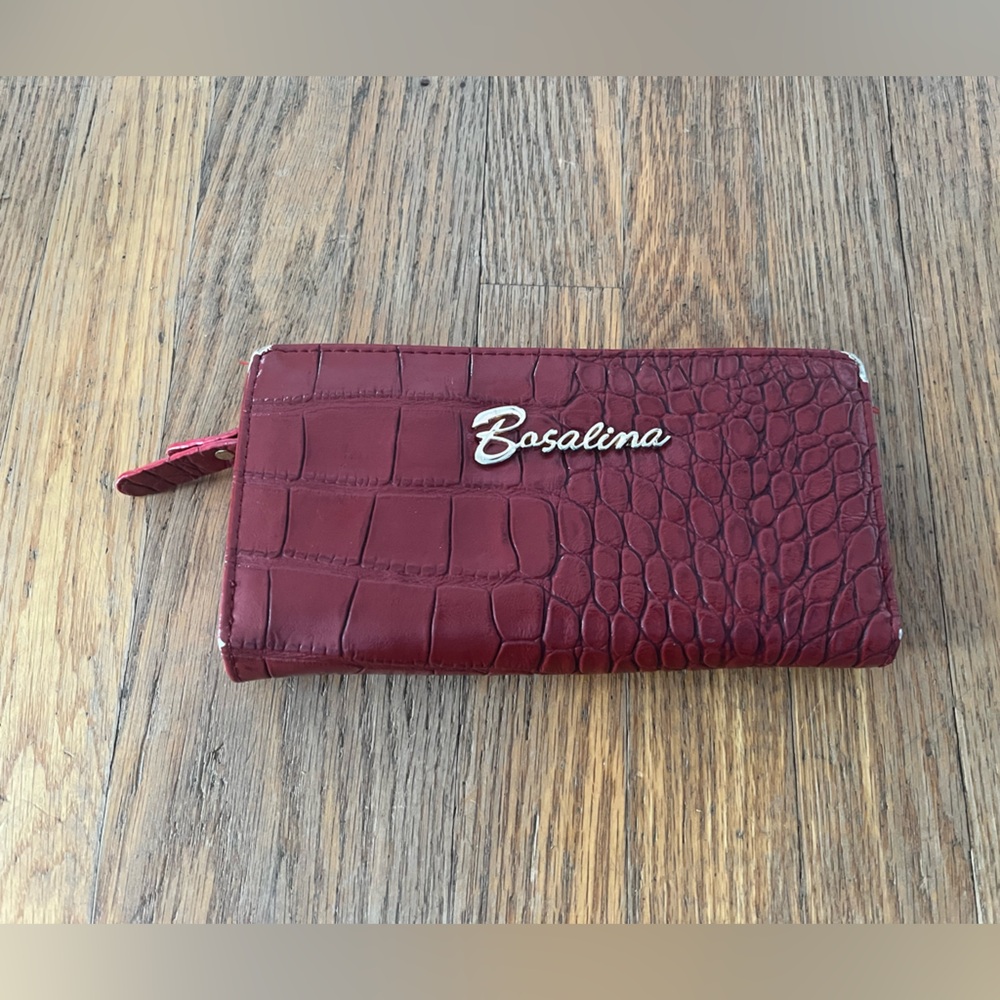 Baselina red wallet
